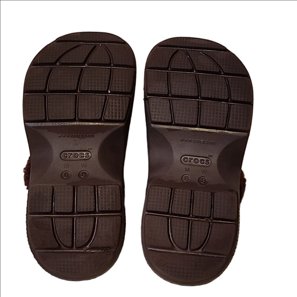 Crocs Stomp Cozy Fur Lined Clogs Maroon  M6W8 - Picture 6 of 6